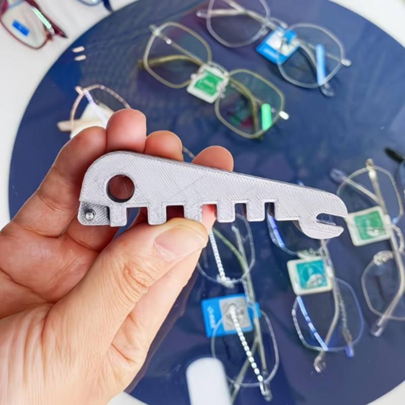 Kacamata Multifungsi dengan Ku - Multi Tool Plier ulasan dan harga
